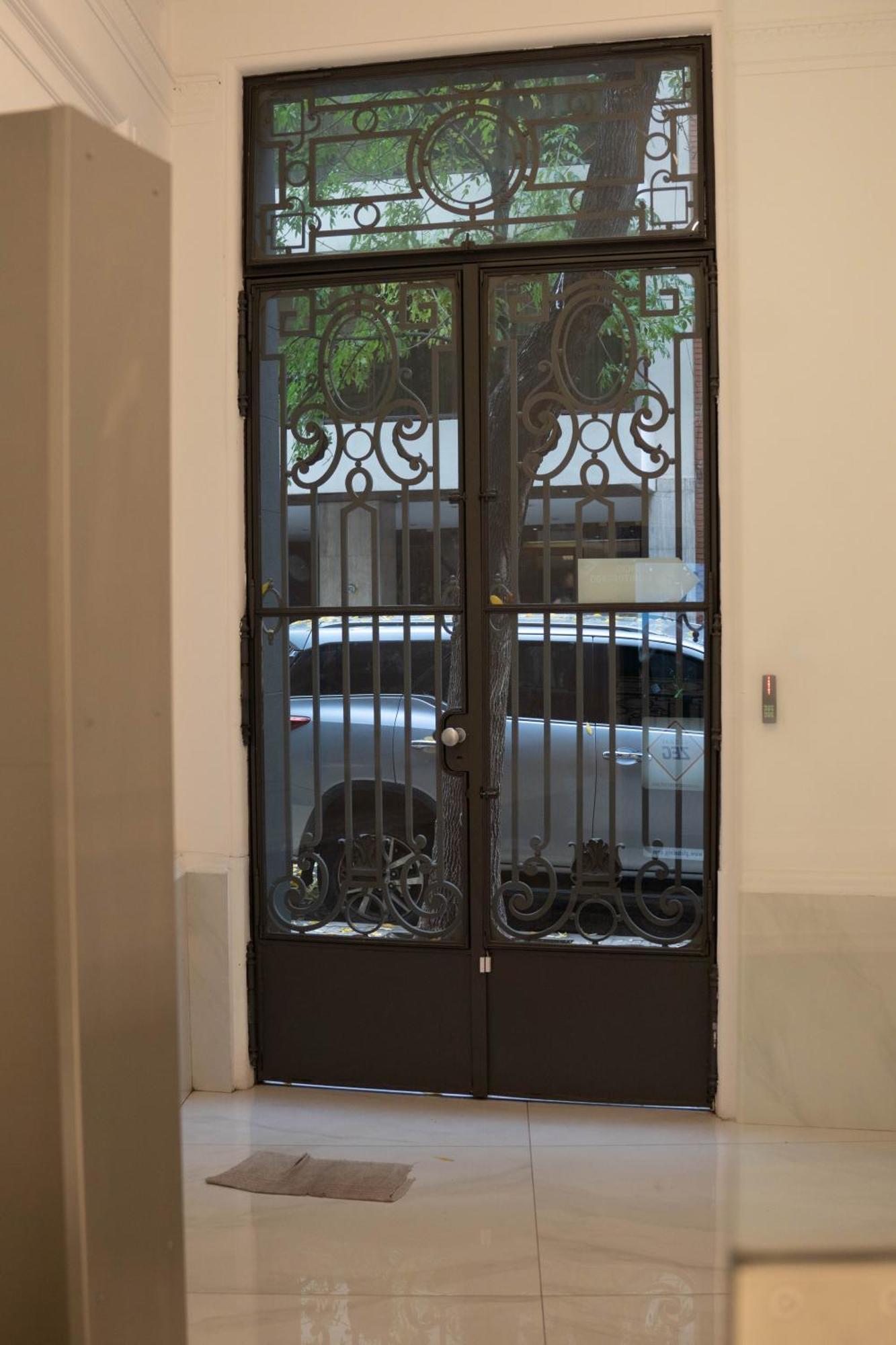 Vizion Juncal- Encanto Frances En El Corazon De Recoleta Buenos Aires Exteriér fotografie